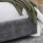 The Tyler Hydraulic Bed img 2