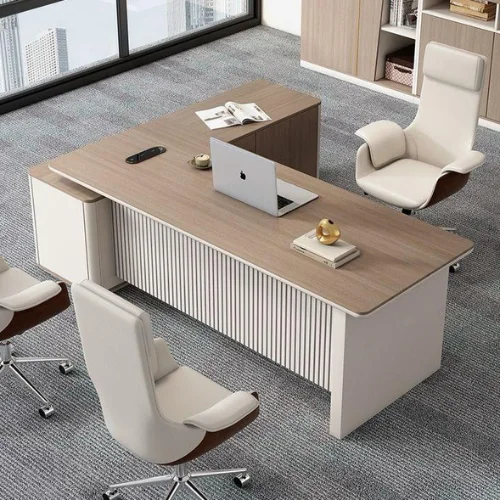 Office table in Dubai