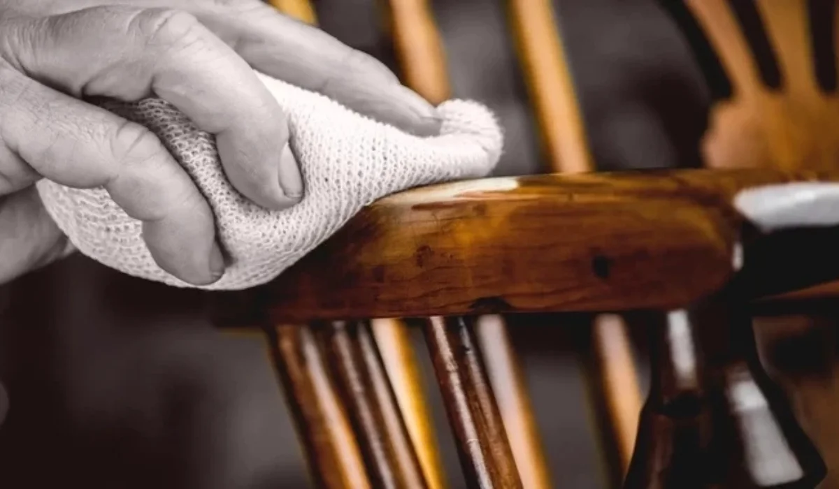 Furniture polishing services benefits Dubai